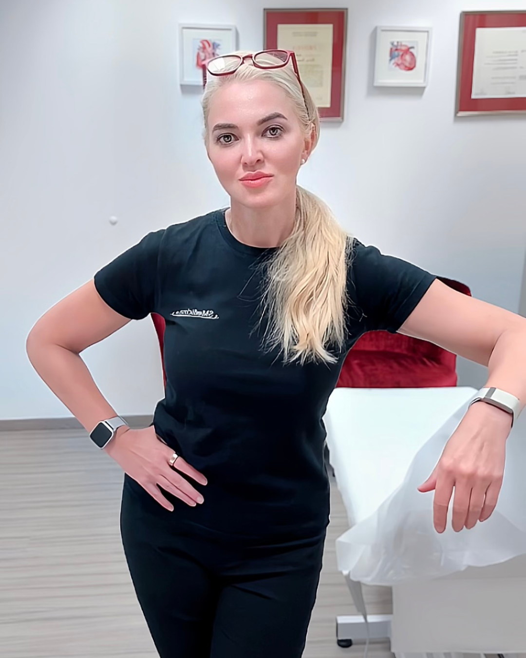 https://www.drsilviasamarin.com/uploads/images/dr silvia samarin 2.png